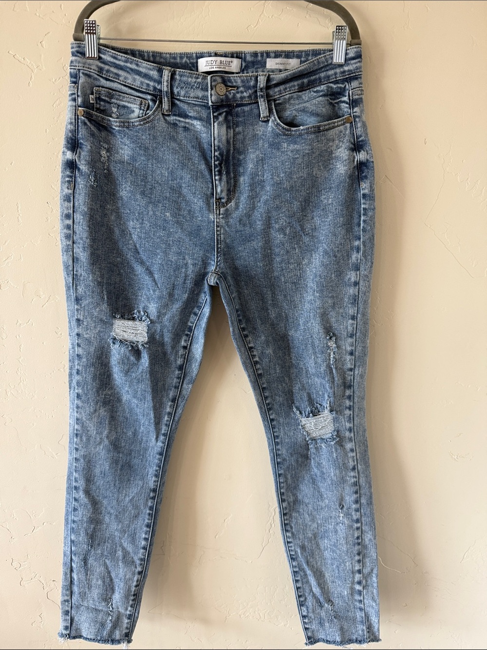 Judy Blue Light Wash Distressed Skinny Jeans